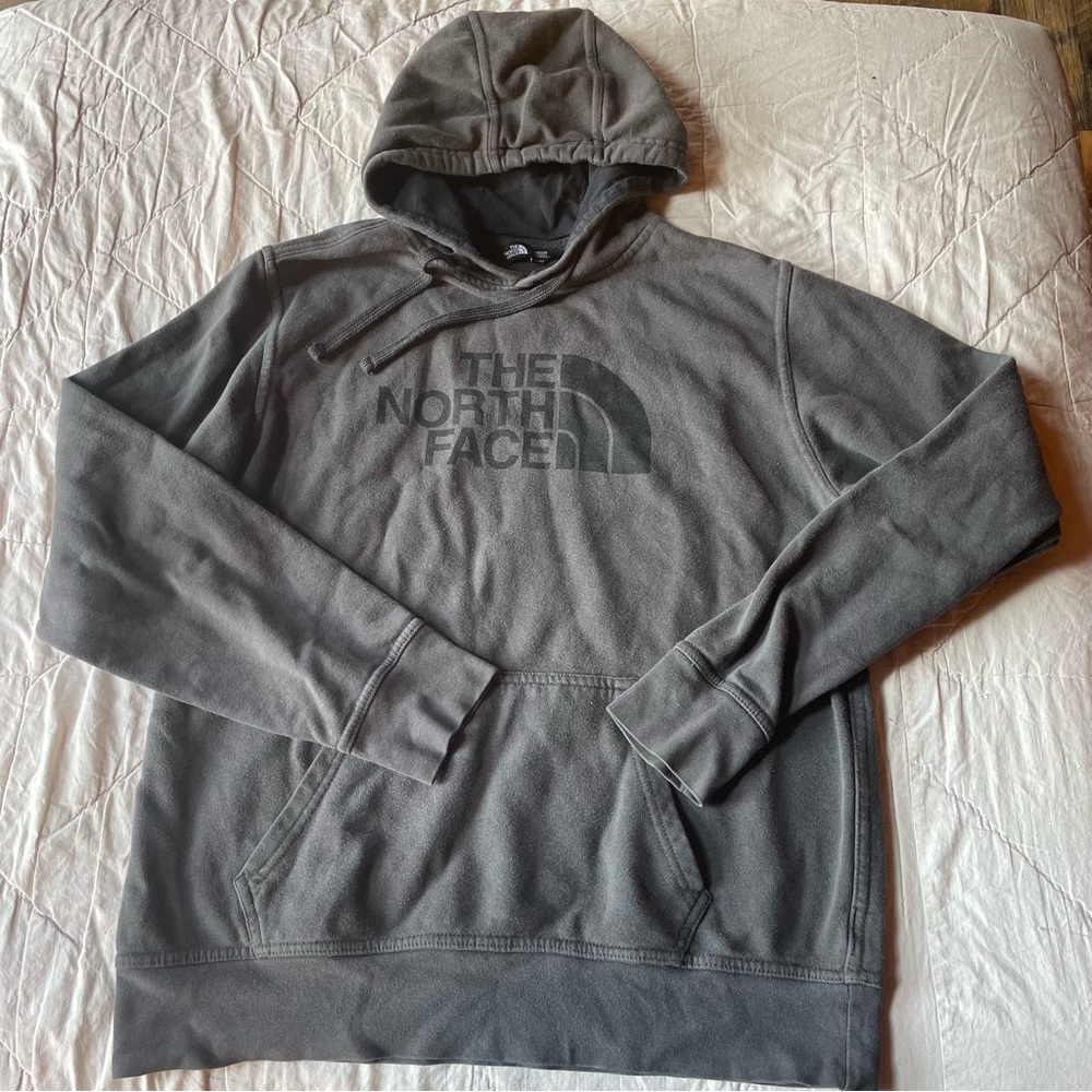 The North Face Gray Hoodie Size Medium Men's‎